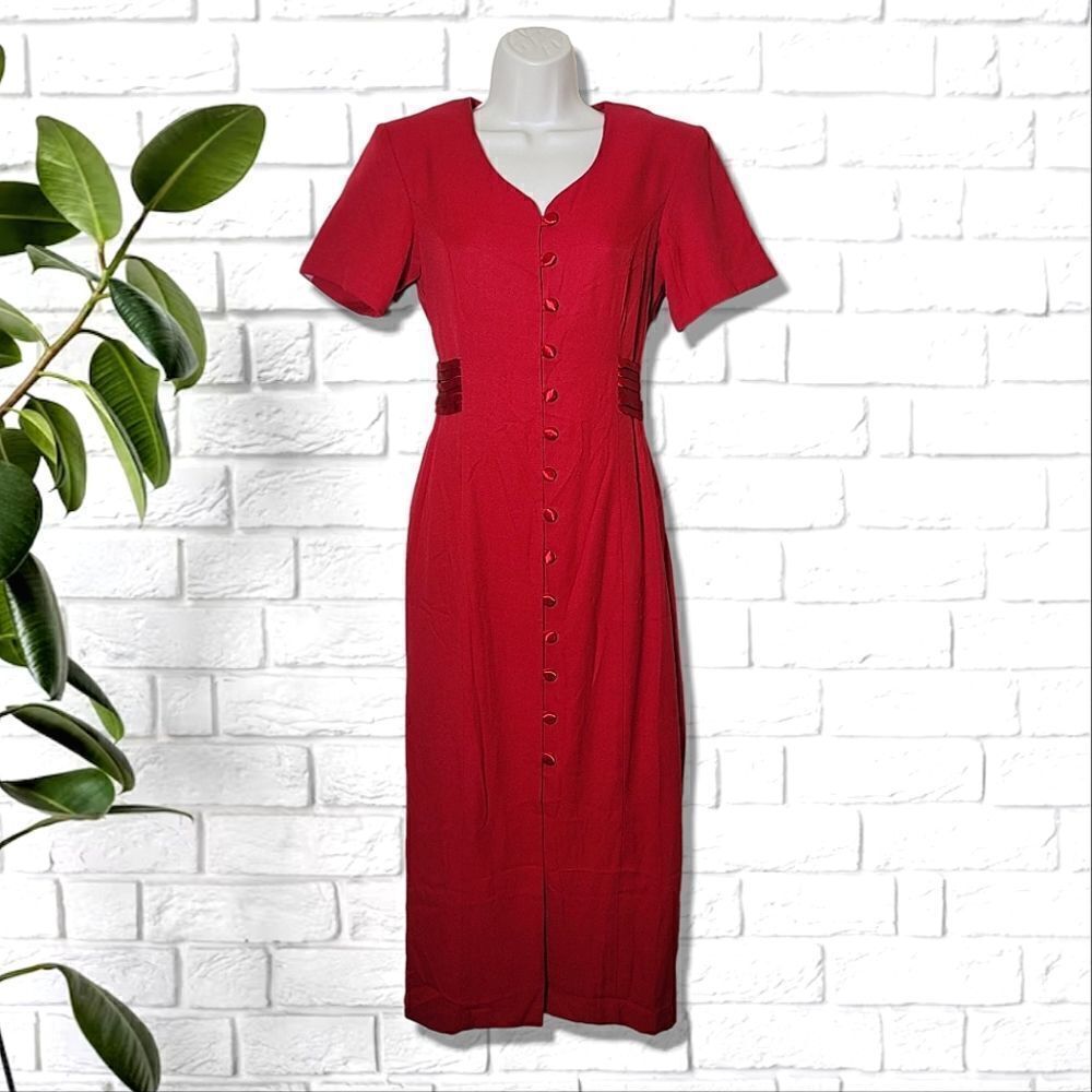 Sophia Rose Dress Vintage Satin Red V-Neck Short Sleeve Button-Up